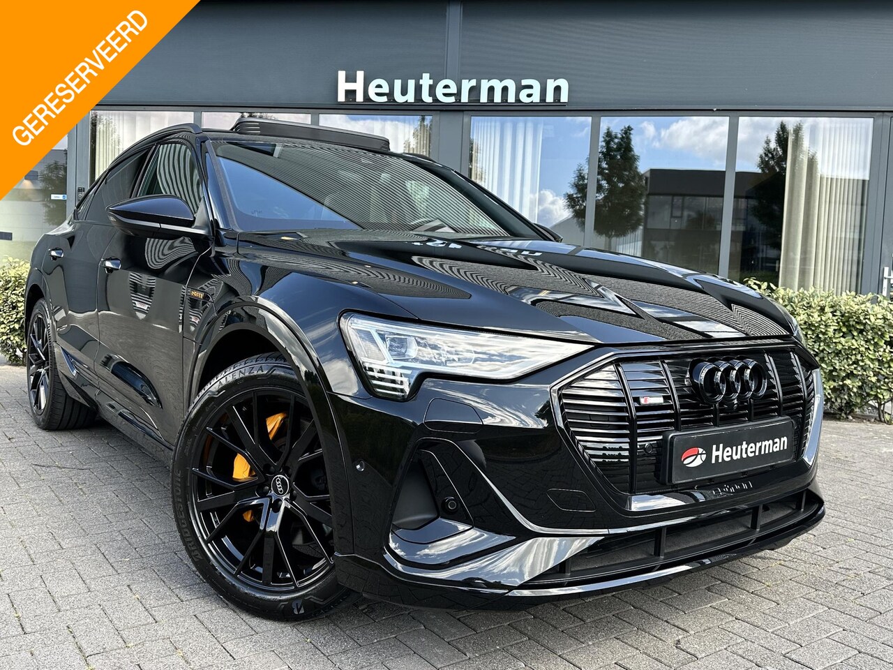 Audi e-tron Sportback - 50 Quattro S Line Black Edition/ Pano/ B&O/ Leder - AutoWereld.nl