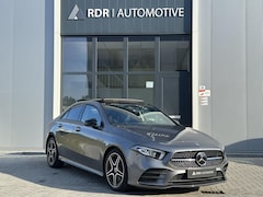 Mercedes-Benz A-klasse - 250 AMG / Panoramadak / Sfeerverlichting? Premium Plus