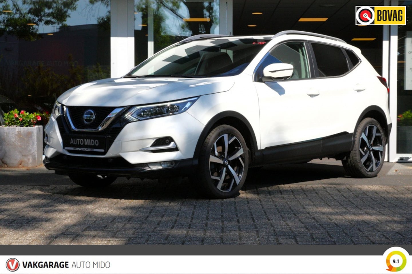 Nissan Qashqai - 1.3 DIG-T Automaat Premium Edition | Panorama dak | Trekhaak | - AutoWereld.nl