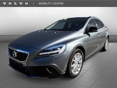 Volvo V40 Cross Country - T3 Polar Plus | Trekhaak | Panoramadak | Stoelverwarming |
