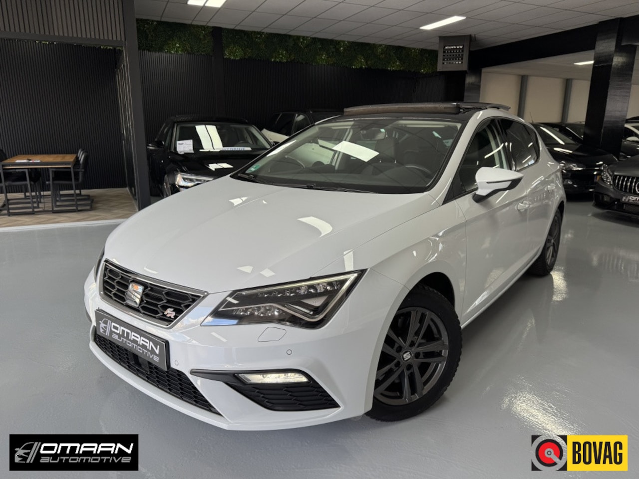 SEAT Leon - 1.8 TSI FR 180PK DSG PANO LED CAMERA - AutoWereld.nl