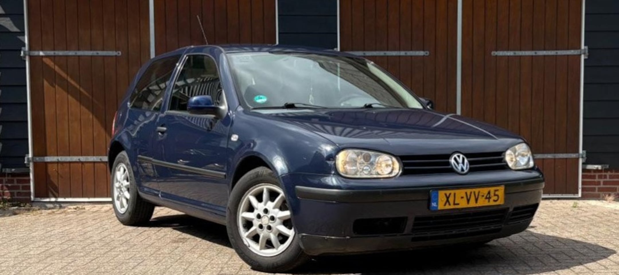 Volkswagen Golf - 1.4-16V 1.4-16V, APK tot 28-4-2026, Voordelig rijden, Trekhaak - AutoWereld.nl