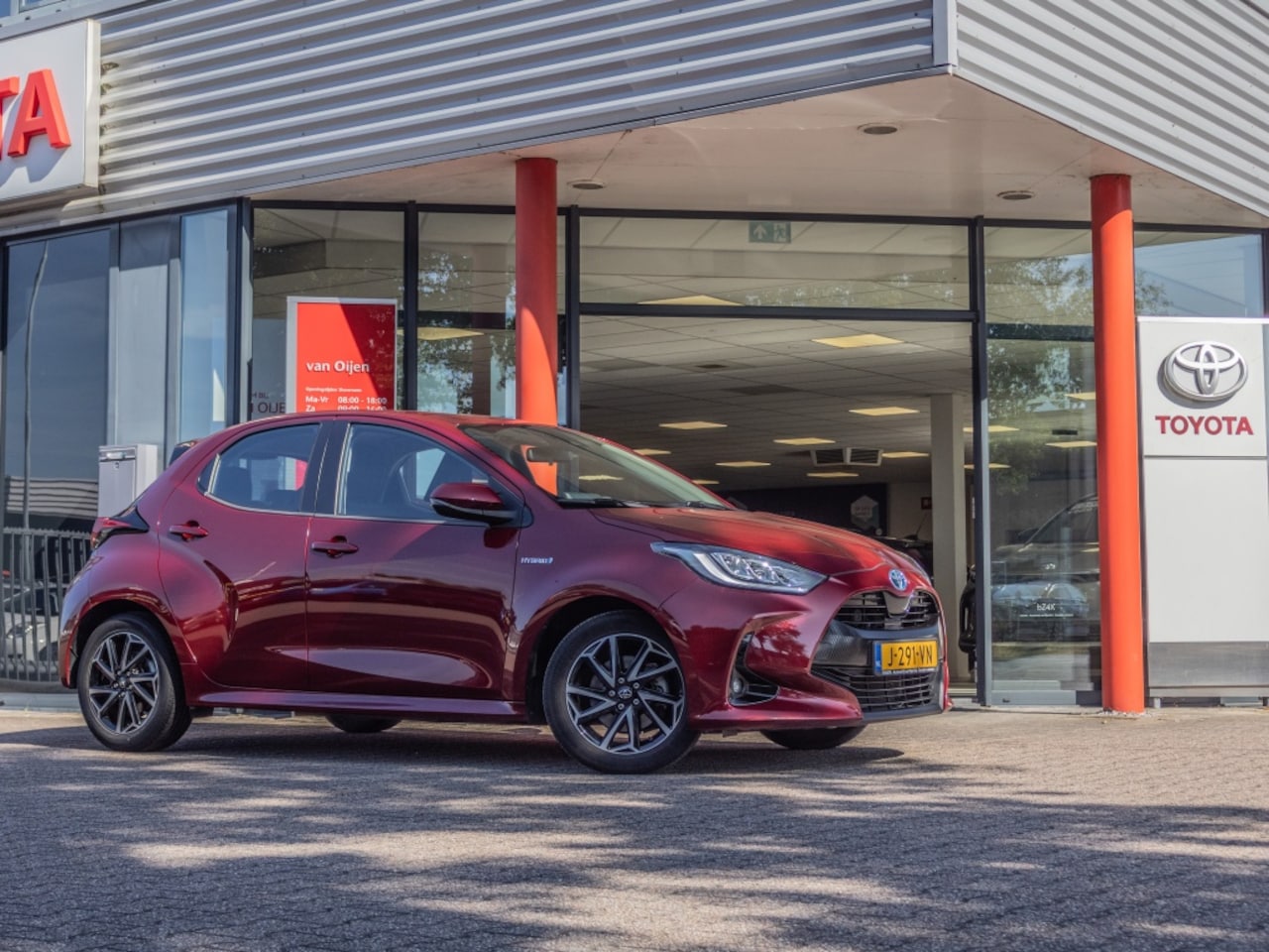 Toyota Yaris - 1.5 Hyb. First Ed. - AutoWereld.nl