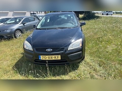 Ford Focus - 1.6-16V Trend