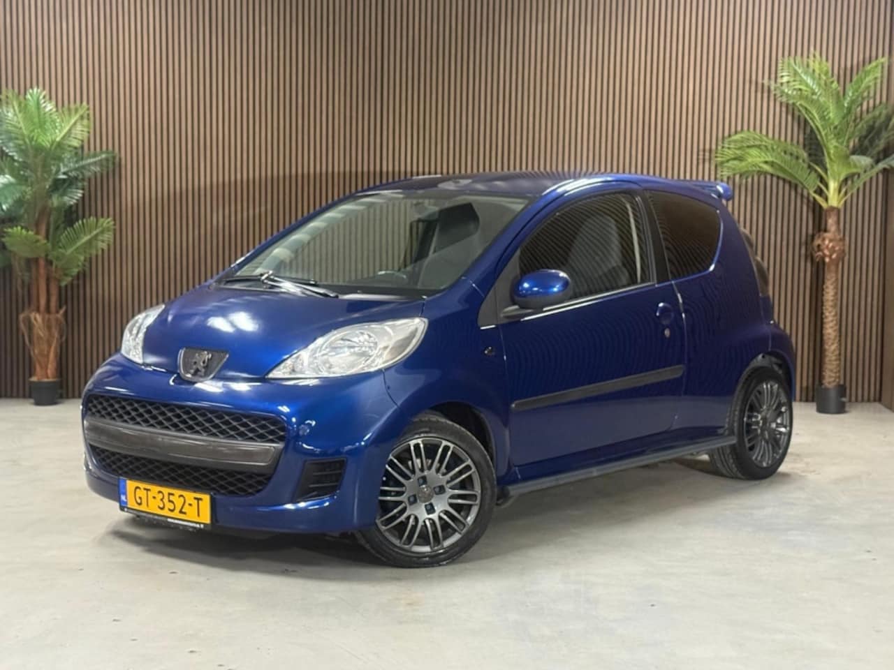 Peugeot 107 - 1.0-12V XS 1.0-12V XS - AutoWereld.nl