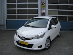 Toyota Yaris - 1.3 VVT-i Aspiration Automaat navigatie
