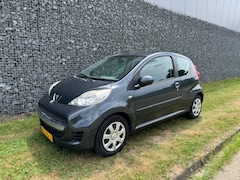 Peugeot 107 - 1.0-12V XS AUTOMAAT
