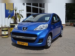 Peugeot 107 - 1.0-12V XR