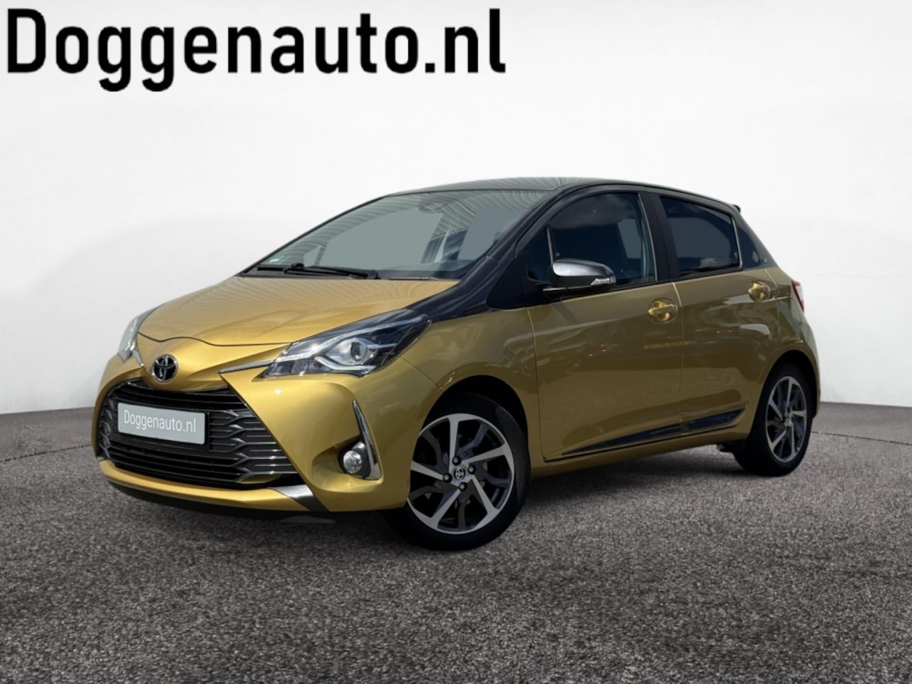 Toyota Yaris - 1.5 VVT-i Y20 Bi-Tone Led TSS - AutoWereld.nl