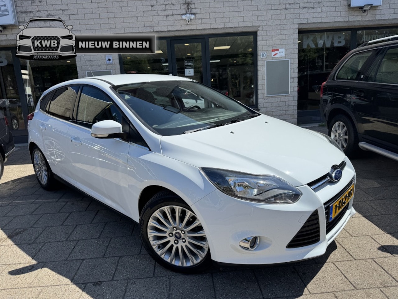 Ford Focus - 1.0 EcoB. Titanium Nieuwe motor Nieuwe apk - AutoWereld.nl