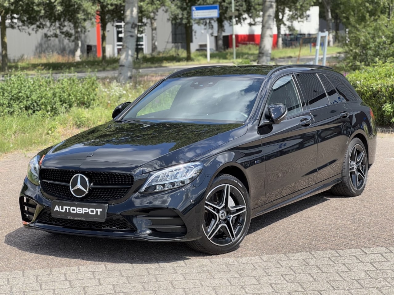 Mercedes-Benz C-klasse Estate - 300 e AMG Memory Burmester Massage - AutoWereld.nl