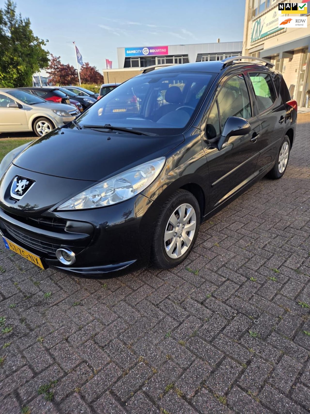 Peugeot 207 SW - 1.6 VTi XS 1.6 VTi XS - AutoWereld.nl