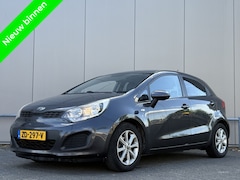 Kia Rio - 1.1 CRDi - airco - cruise - parkeersensoren