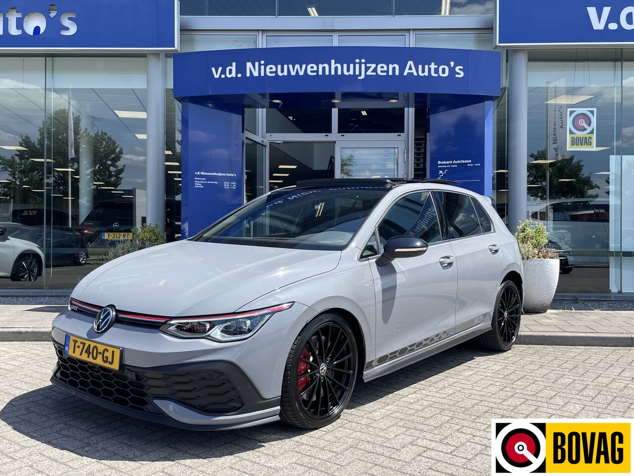 Volkswagen Golf - 2.0 TSI GTI ClubSport | 301 pk | Achteruitrijcamera | Stoel/stuur verwarming | Cruise adap - AutoWereld.nl