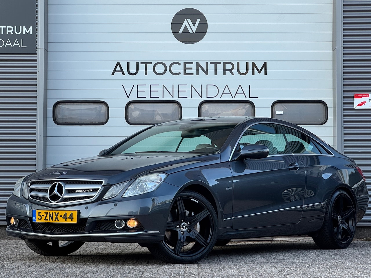 Mercedes-Benz E-klasse Coupé - 350 V6 CGI AUT Elegance NWE APK H&K/EL.STOELEN - AutoWereld.nl