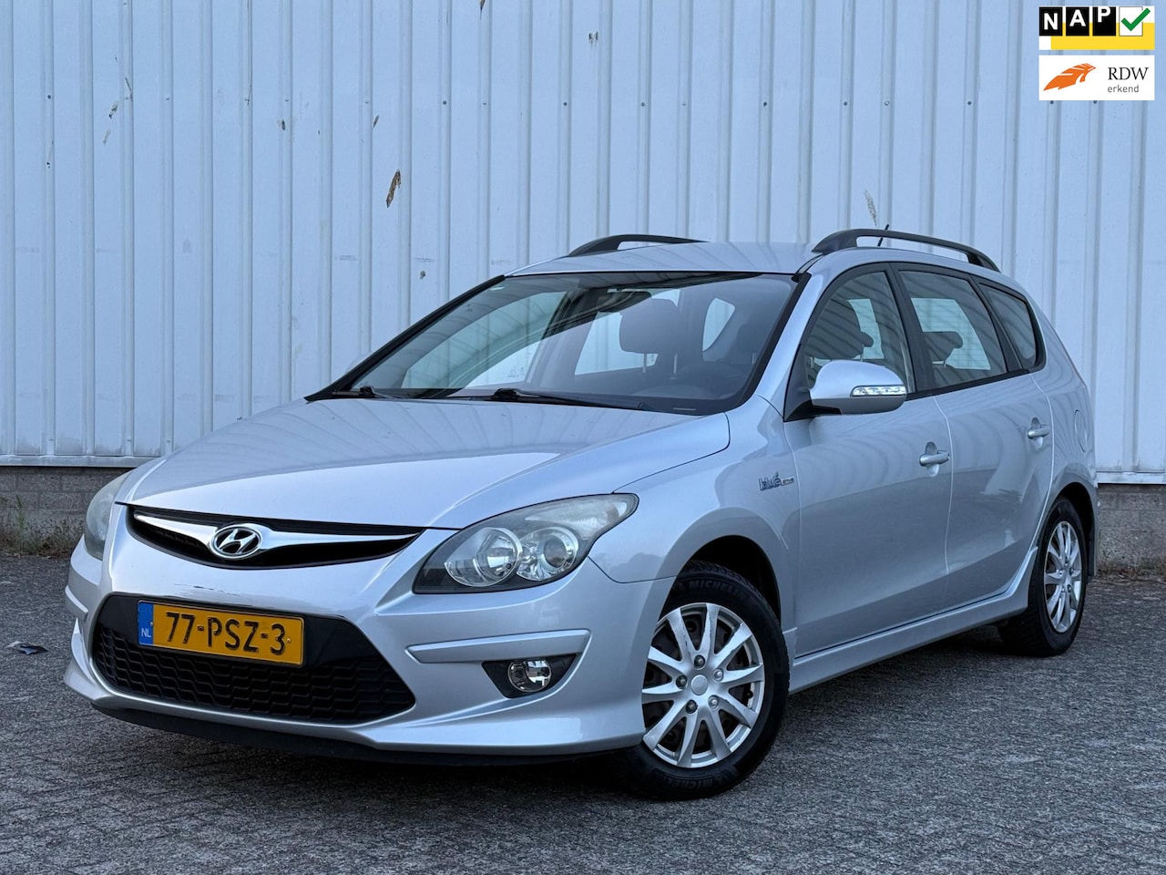 Hyundai i30 CW - 1.6i i-Motion 1e Eigenaar,Trekhaak,ClimateControle,CruiseControle,PDC,N.A.P!Apk tot 29-03- - AutoWereld.nl