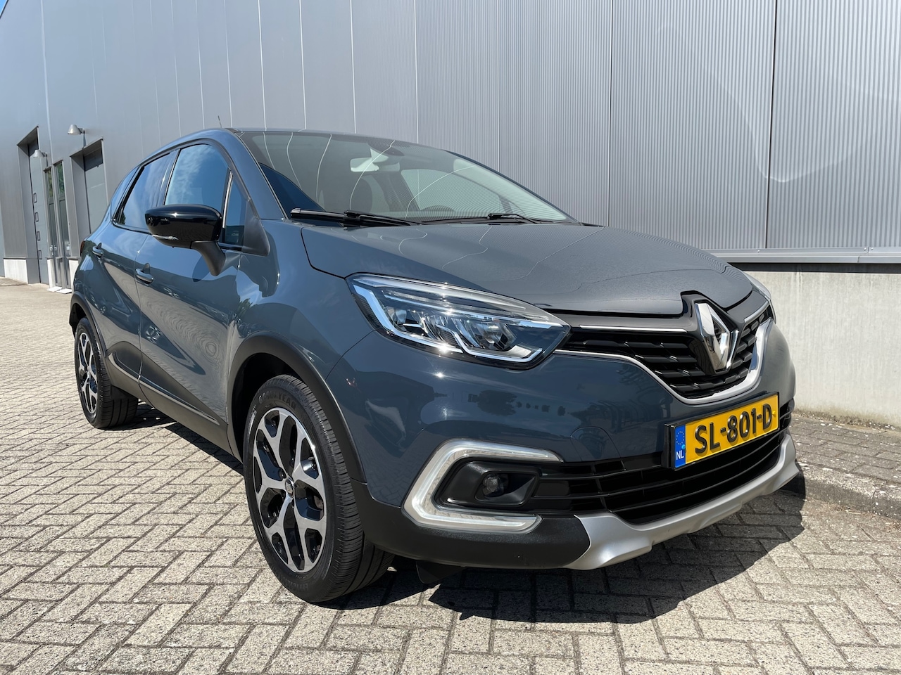 Renault Captur - 0.9 TCe Intens / Airco /Navigatie - AutoWereld.nl