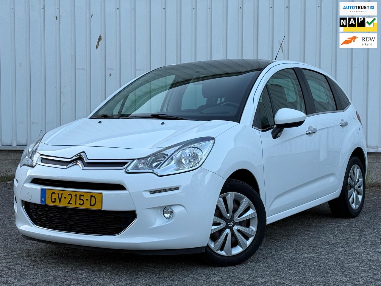 Citroën C3 - 1.2 PureTech Collection 1e eigenaar,Trekhaak,Airco,Pano,CruiseControle,ElektrischeRamen,N. - AutoWereld.nl
