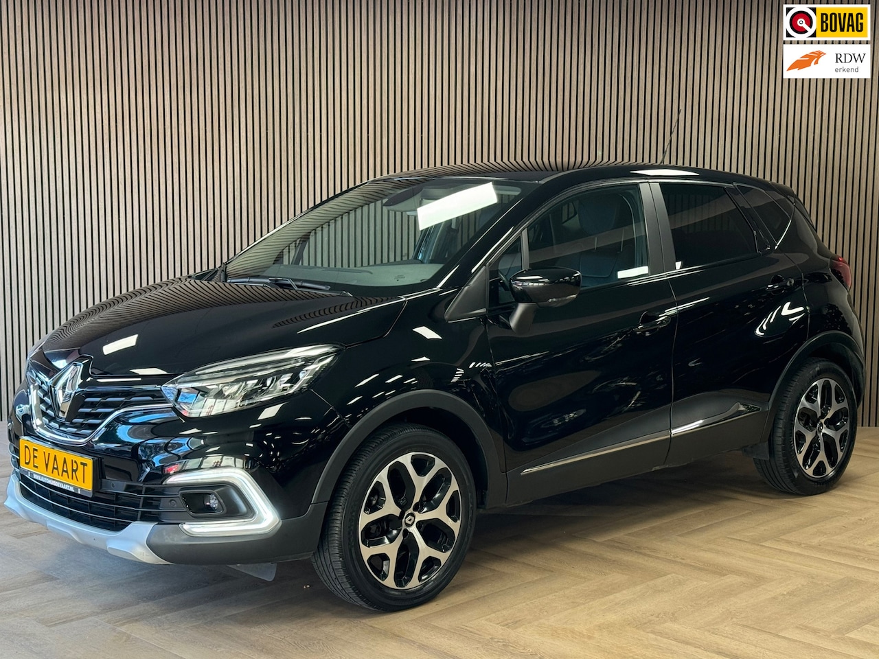 Renault Captur - 1.3 TCe 155 Intens AUT. AIRCO CRUISE CAMERA NAVIGATIE PDC LEDER STOELVERWARMING - AutoWereld.nl