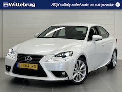 Lexus IS - 300h Business Line Pro NAVIGATIE | FULL LED | FRAAIE GOED ONDERHOUDEN AUTO