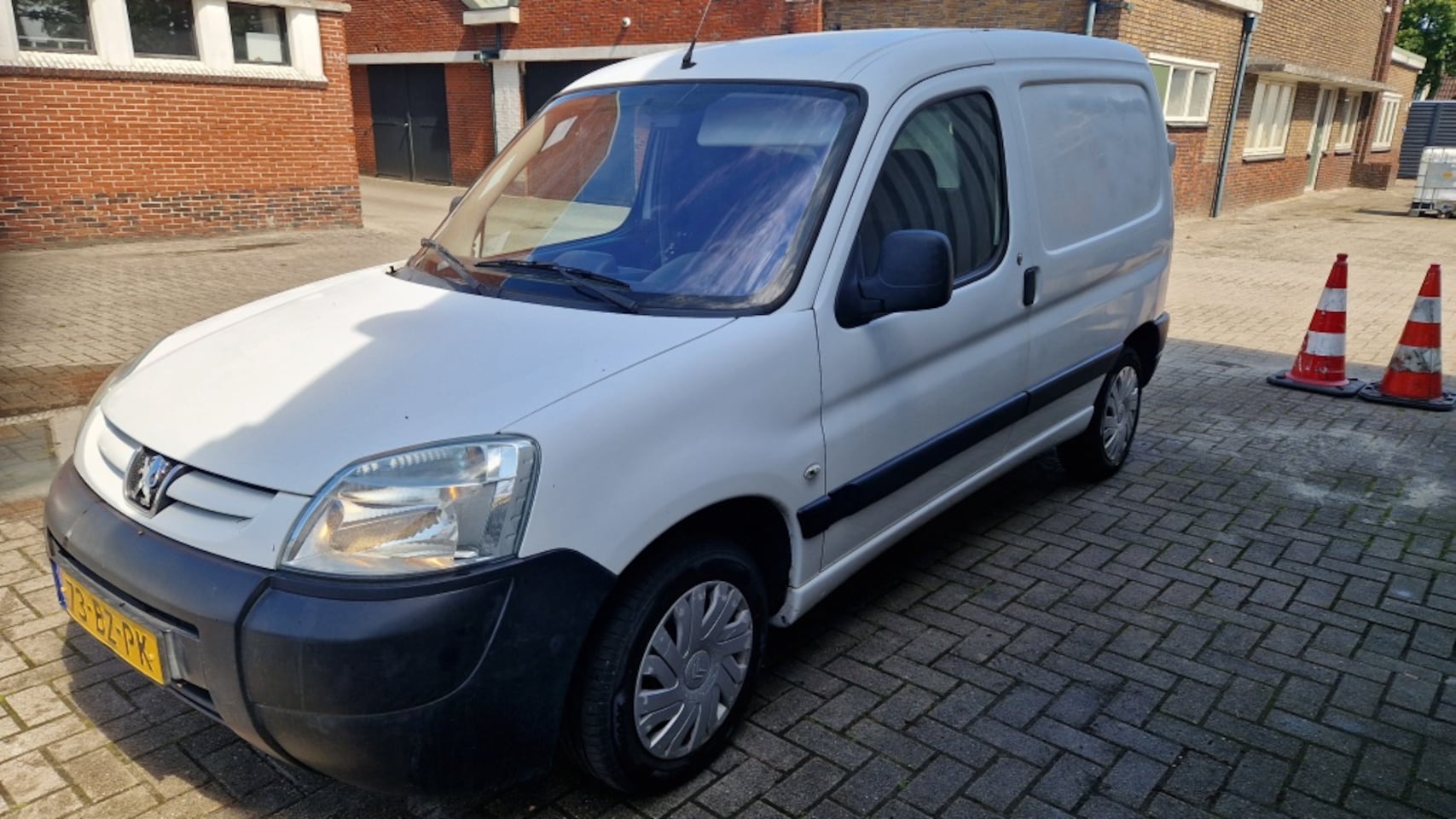 Peugeot Partner - 170C 1.9 D Avantage 170C 1.9 D Avantage - AutoWereld.nl