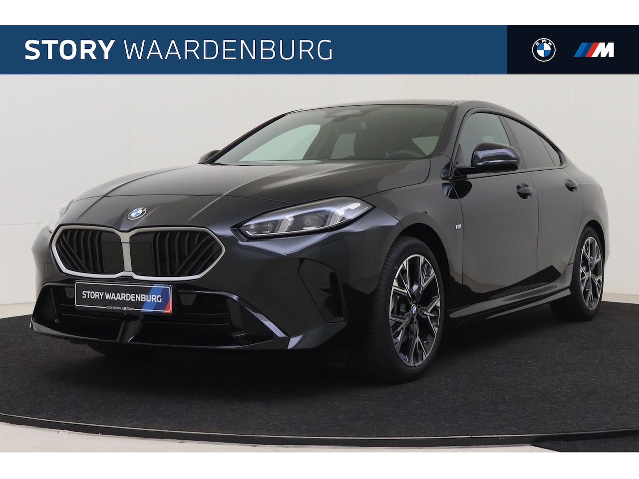 BMW 2-serie Gran Coupé - 220 M Sport Automaat / Trekhaak / Achteruitrijcamera / Sportstoelen / Adaptieve LED / Comf - AutoWereld.nl
