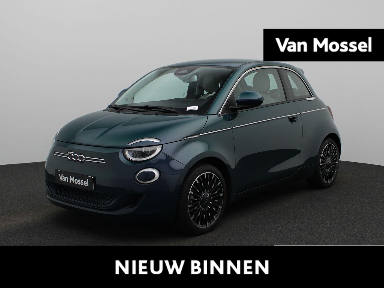 Fiat 500e - La Prima 42 kWh | Navigatie | Camera | leder - AutoWereld.nl