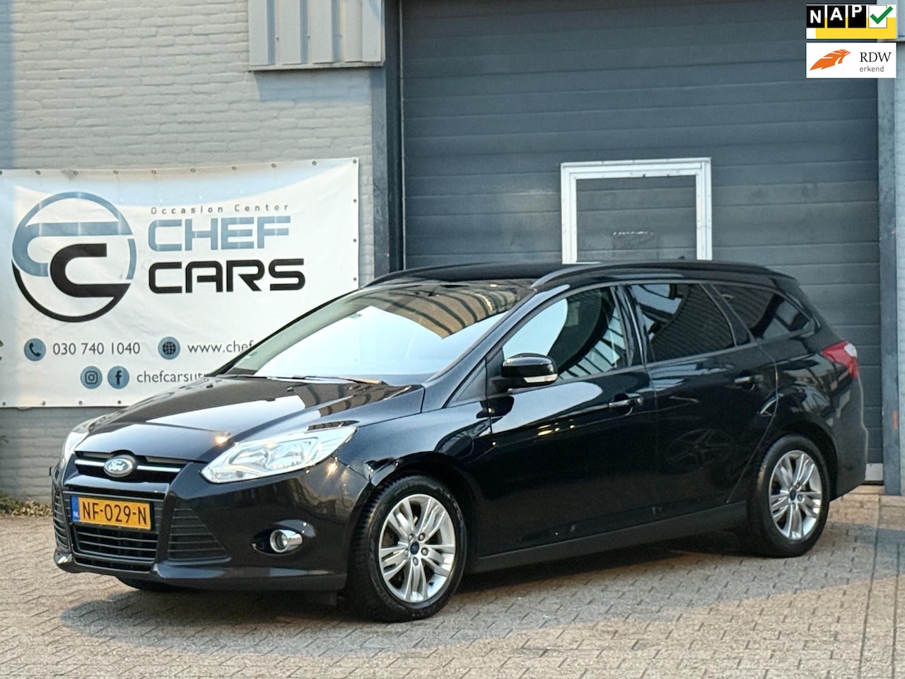 Ford Focus - 1.0|LANGEAPK|PDC|AIRCO|VOLHISTORIE|DISTRIBUTIEVV! - AutoWereld.nl