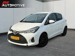 Toyota Yaris - 1.0 VVT-i Aspiration - Camera, Cruise, Trekhaak, NAP