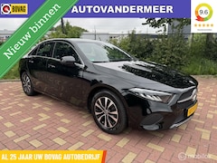 Mercedes-Benz A-klasse - 180 Luxury Line / Navigatie / Camera / Etc