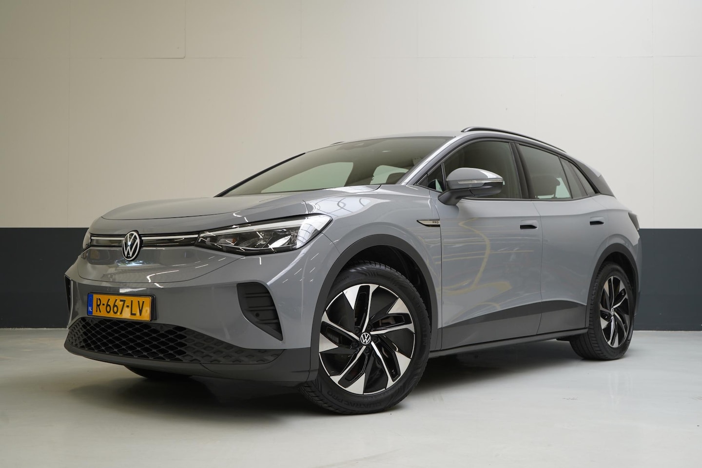 Volkswagen ID.4 - Pro 77 kWh | Trekhaak | Adaptive Cruise | Lm velgen | Parkeersensoren - AutoWereld.nl