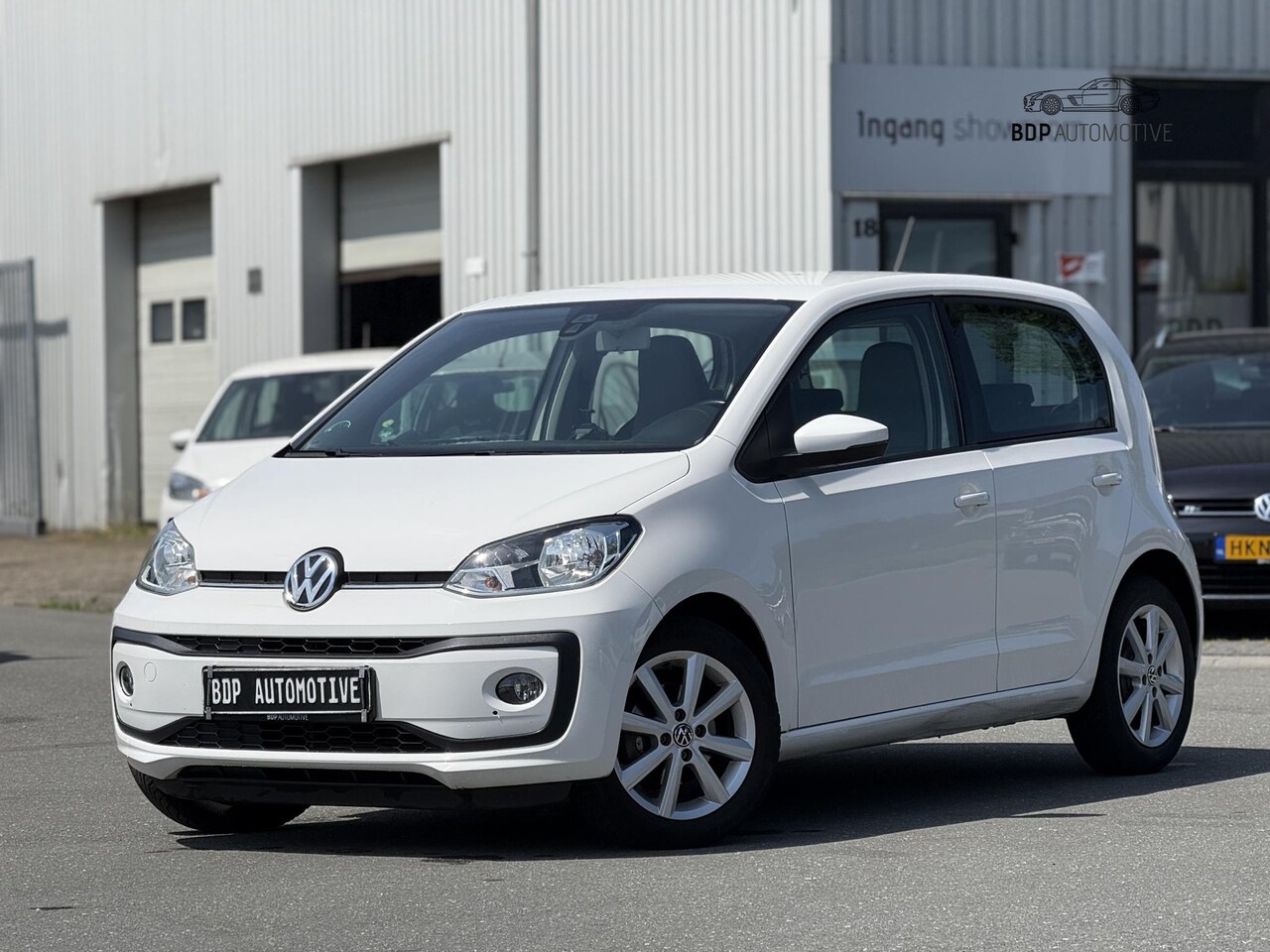 Volkswagen Up! - 1.0 AIRCO/STOELVERWARMING/LM VELGEN/BLUETOOTH - AutoWereld.nl