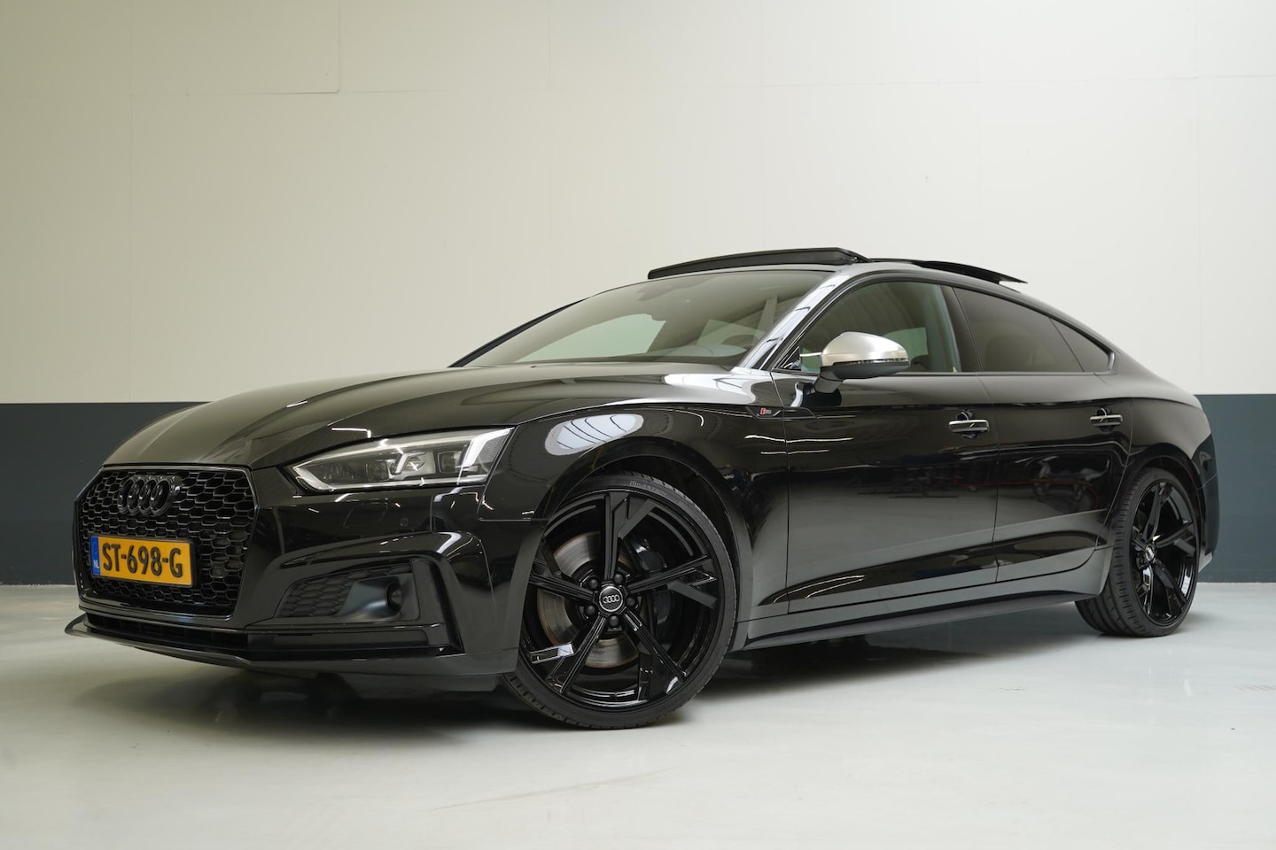 Audi S5 - Sportback 3.0 TFSI 354pk quattro | Panoramadak | B&O | Massagestoelen | Leder | Adaptive | - AutoWereld.nl