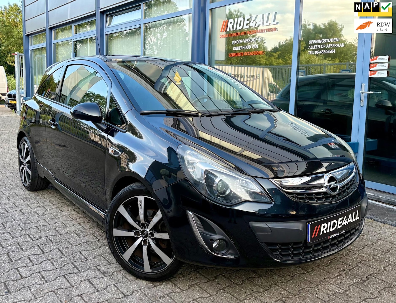 Opel Corsa - 1.4-16V/NAVI/CRUISE!!! - AutoWereld.nl