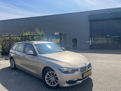 BMW 3-serie Touring - Navigatie Full opti 320d EDE