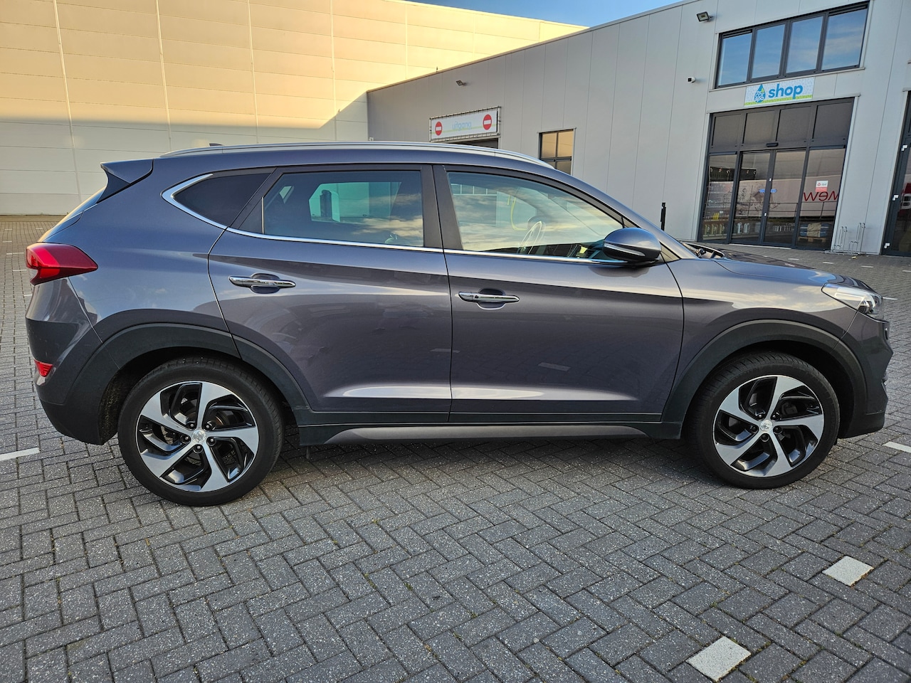 Hyundai Tucson - 1.6 T-GDI Premium - AutoWereld.nl