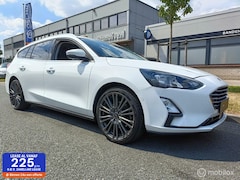 Ford Focus Wagon - 1.0 2021 TITANIUM AIRCO CRUISE PDC CAMERA DODEHOEK PDC STOELVER. TREKHAAK NAVI