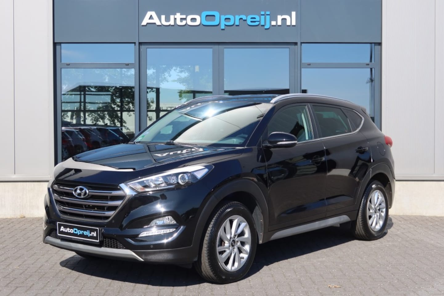 Hyundai Tucson - 1.6 GDI Comfort Clima, NAVI, Camera, PDC V+A, Stoelverwarming - AutoWereld.nl