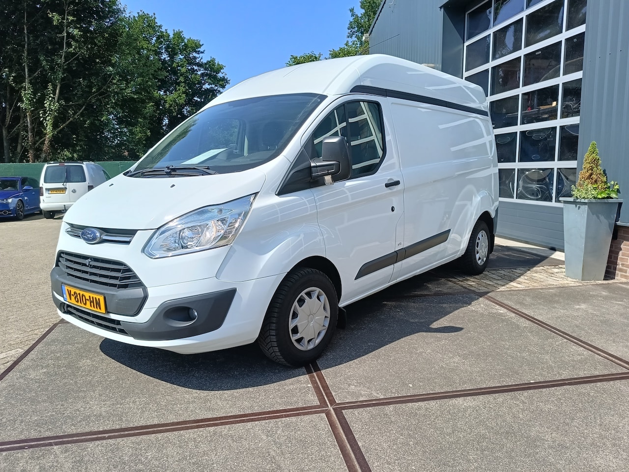 Ford Transit Custom - 290 2.2 TDCI L2H2 Trend | Airco | Trekhaak | Verhoogt | Prijs Excl. BTW | - AutoWereld.nl