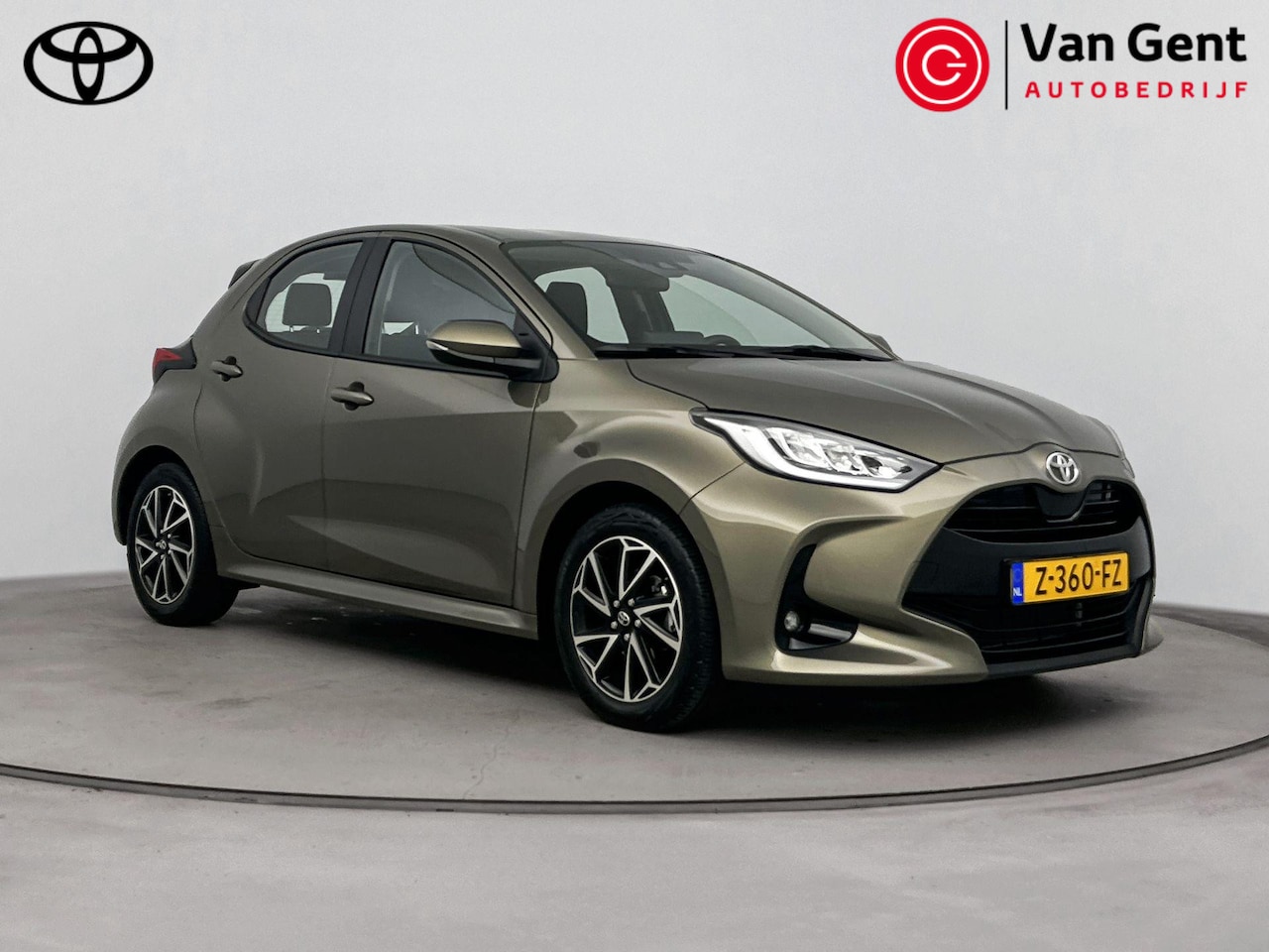 Toyota Yaris - 1.5 VVT-i Dynamic | Apple Carplay / Android Auto | Keyless | Camera | Adaptive cruise - AutoWereld.nl
