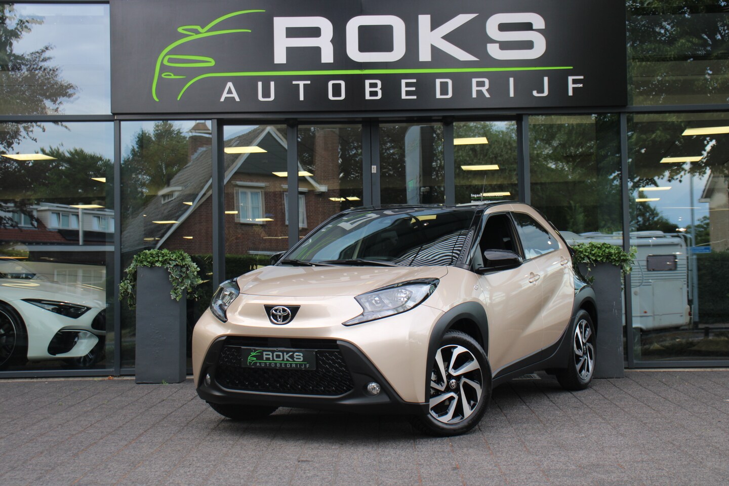 Toyota Aygo X - 1.0 VVT-i MT Pulse Two-Tone - AutoWereld.nl