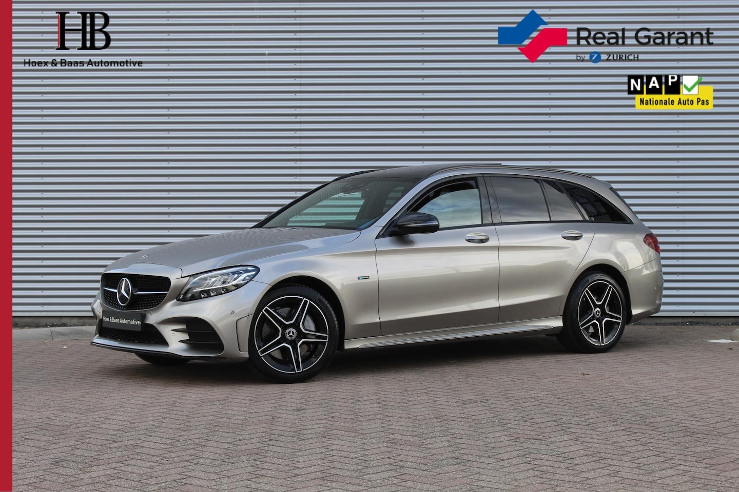 Mercedes-Benz C-klasse Estate - 300 e AMG/Pano/Stoelverw/Camera - AutoWereld.nl