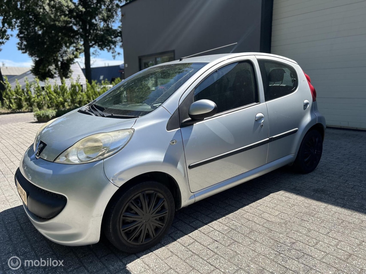 Peugeot 107 - 1.0-12V / Nieuwe APK /Dealer onderhouden /blueth - AutoWereld.nl