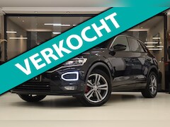 Volkswagen T-Roc - 1.5 TSI Sport Business 3X R-Line / PANO/STOELV/LANEASSIST/ACC/CAM/VOL