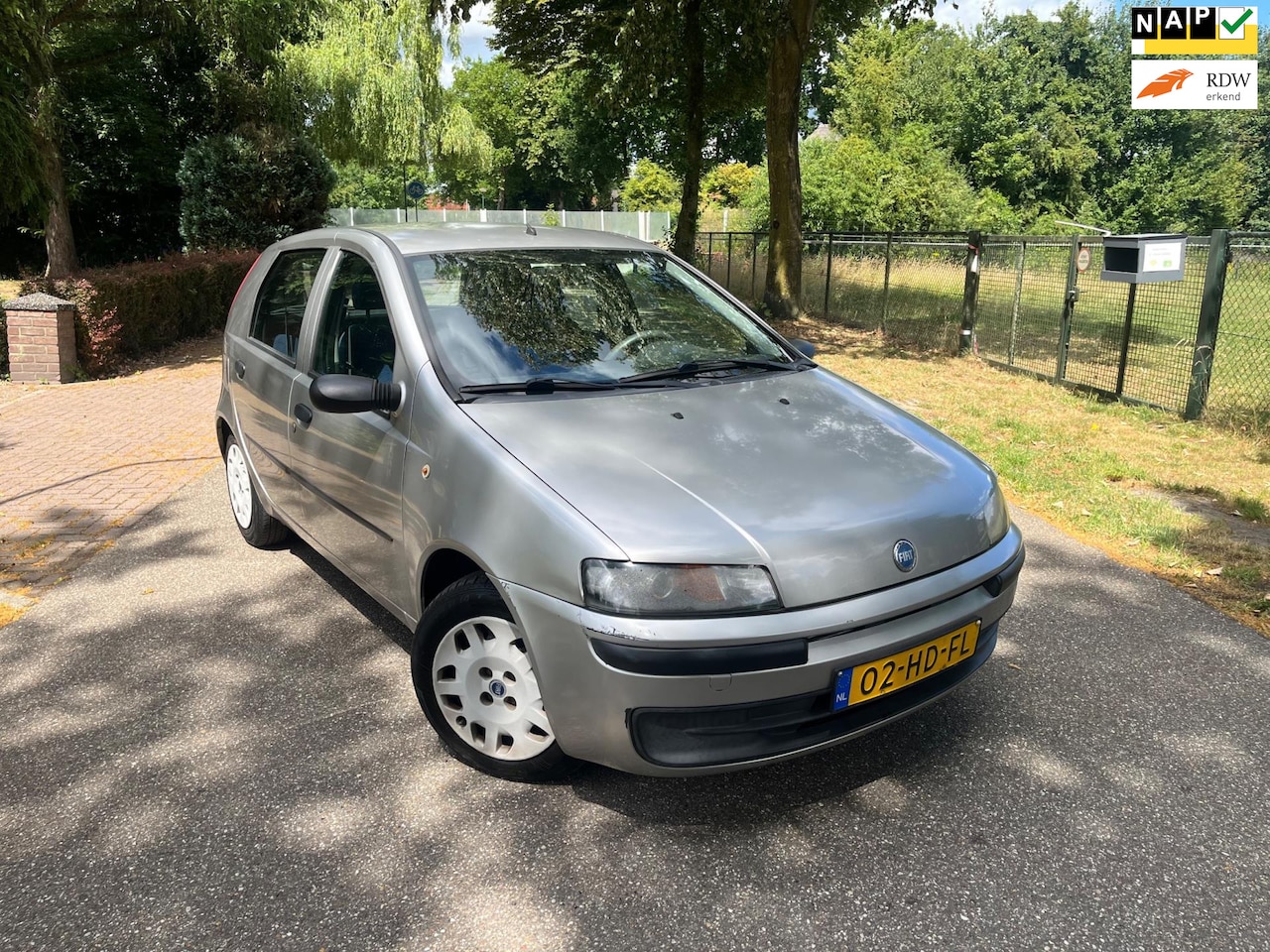 Fiat Punto - 1.2 ELX | LAGE KM NAP | APK 1 JAAR | 5 DRS | ZUINIG | AIRCO - AutoWereld.nl