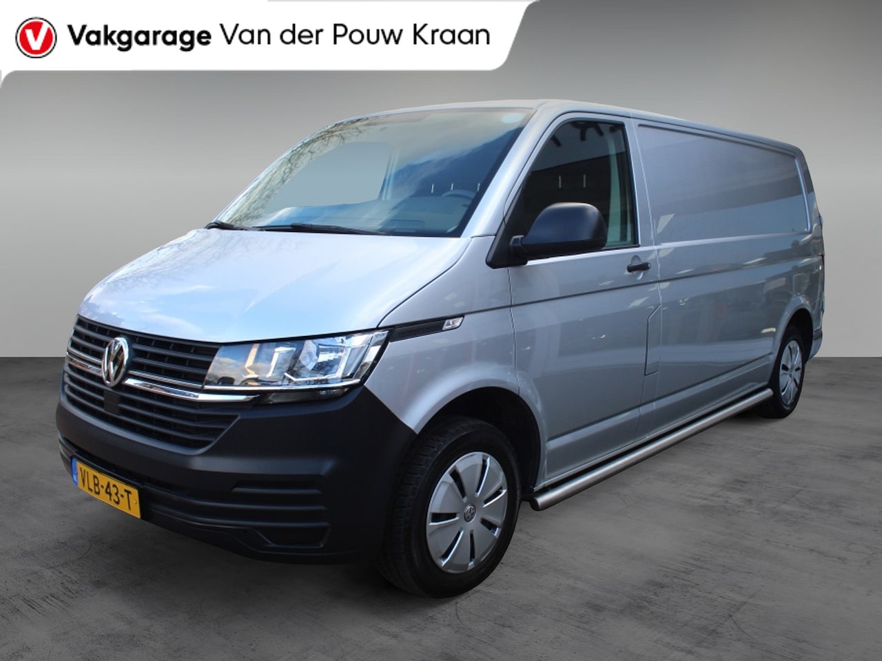 Volkswagen Transporter - 2.0 TDI L2 H1 Airco / Trekhaak - AutoWereld.nl