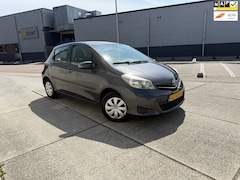 Toyota Yaris - 1.0 VVT-i Aspiration Camera Volledig onderhouden