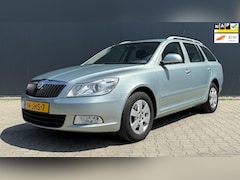 Skoda Octavia Combi - 2.0 TDI Elegance Airco cruise APK