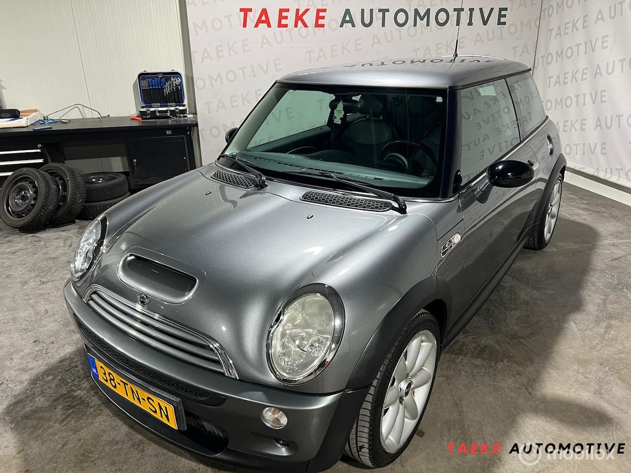 MINI Cooper S - Mini 1.6 Clima/1e EIG - AutoWereld.nl