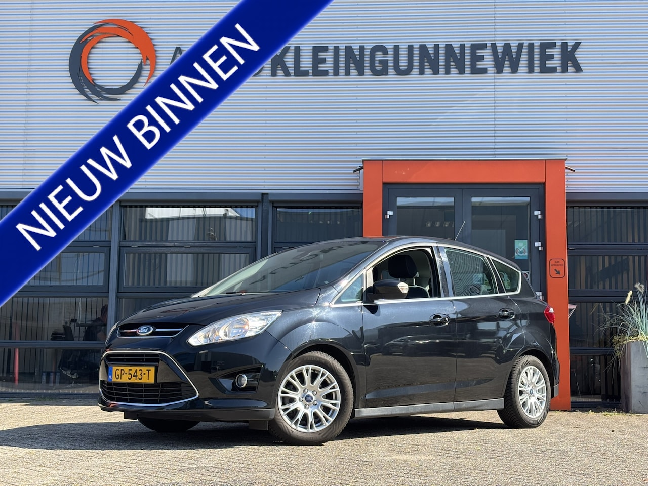 Ford C-Max - 1.6 Trend / Stoelverwarming / Voorruitverwarming / Trekhaak / Allseason Banden / - AutoWereld.nl